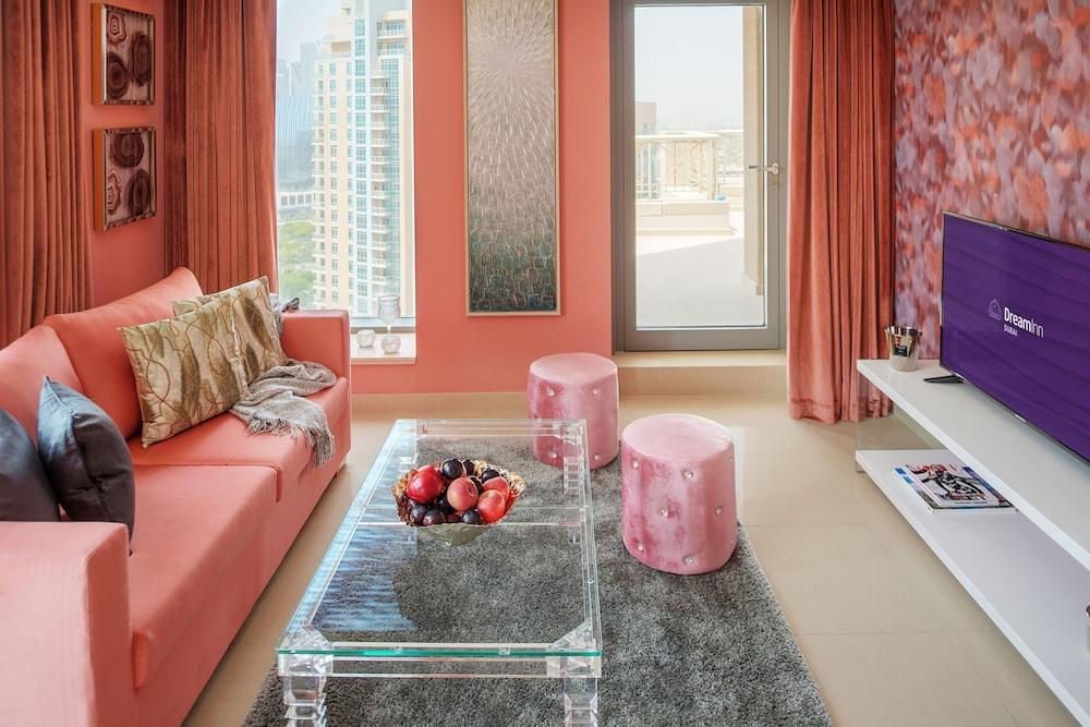 Dream - With Private Terrace, 29 Boulevard Downtown * Dubaï